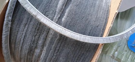 Устойчивая к насекомым полоса 7 * 7 мм деревянный шкаф с сильной адгезией