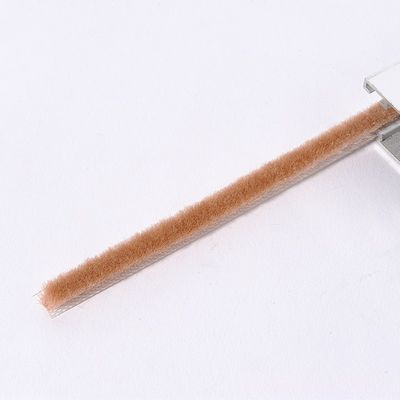 CLJ самоклеящаяся шерстяная куча Антипылевое сокращение шума Weatherstripping Оконная уплотнительная лента для дверей и окон Auminium