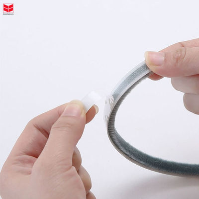 Алюминиевые двери и окна аксессуары шерстяные стебли погода и шерстяная щетка для уплотнения окон с сертификатом ISO9001 2008